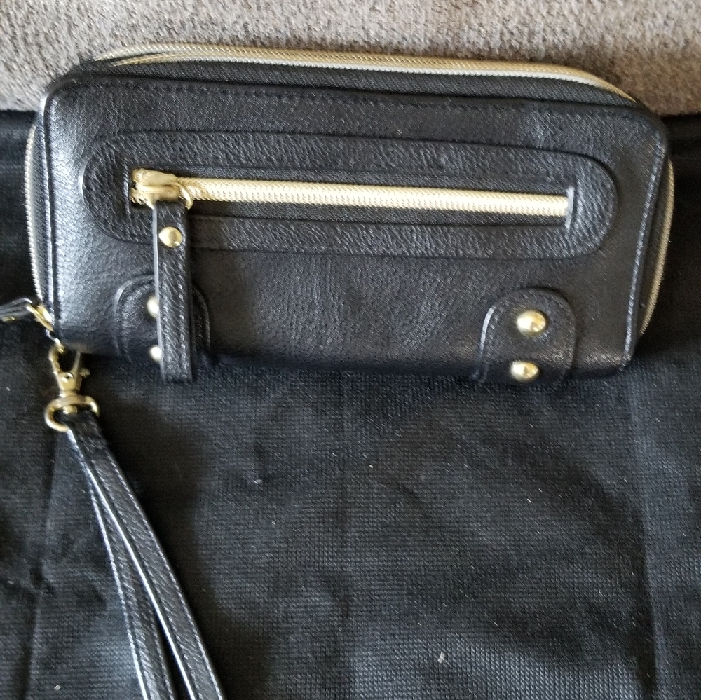 Black vegan leather zip wallet